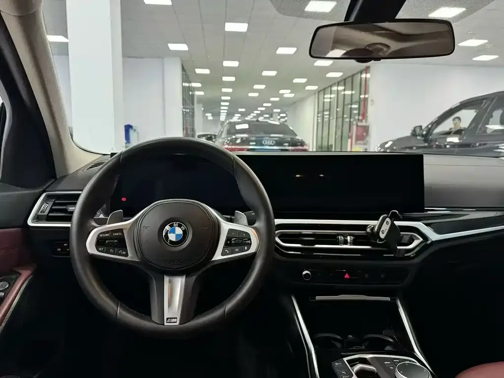 BMW 3 Series 2023 из CN, фото 5