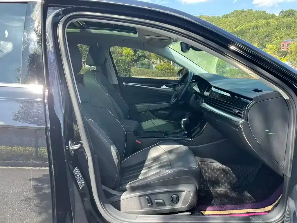 Volkswagen Passat — фото 4