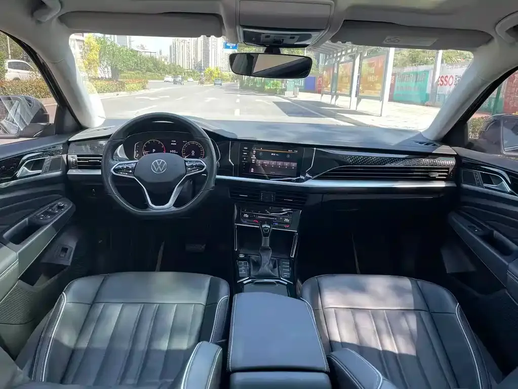 Volkswagen Passat — фото 5