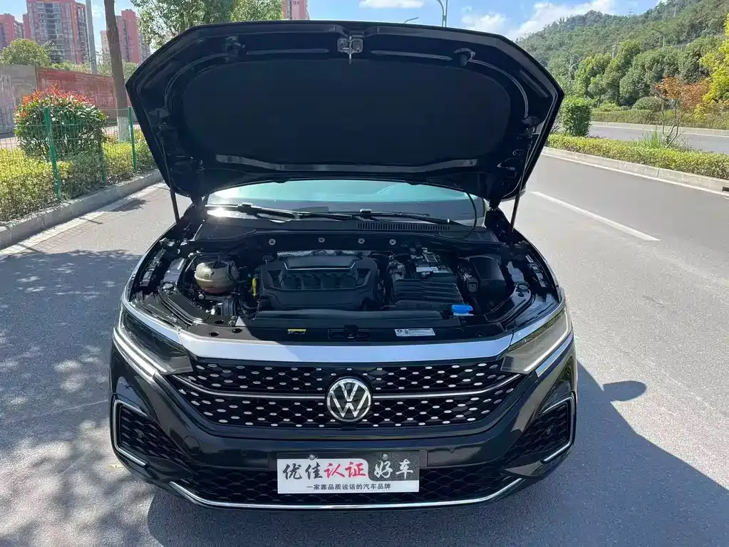Volkswagen Passat — фото 8
