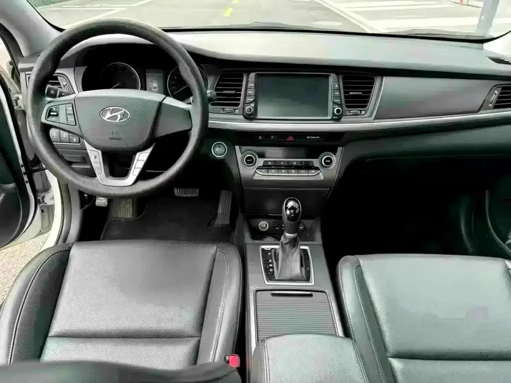 Hyundai Mistra 2021 из CN, фото 8