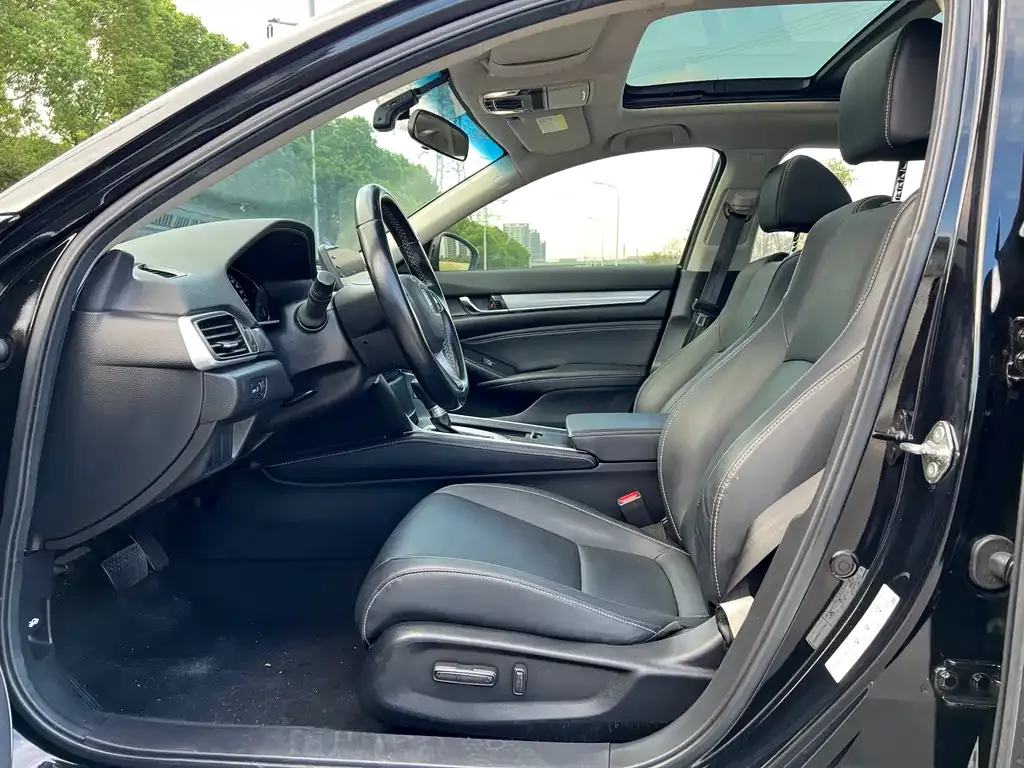 Honda Inspire 2021 из CN, фото 4