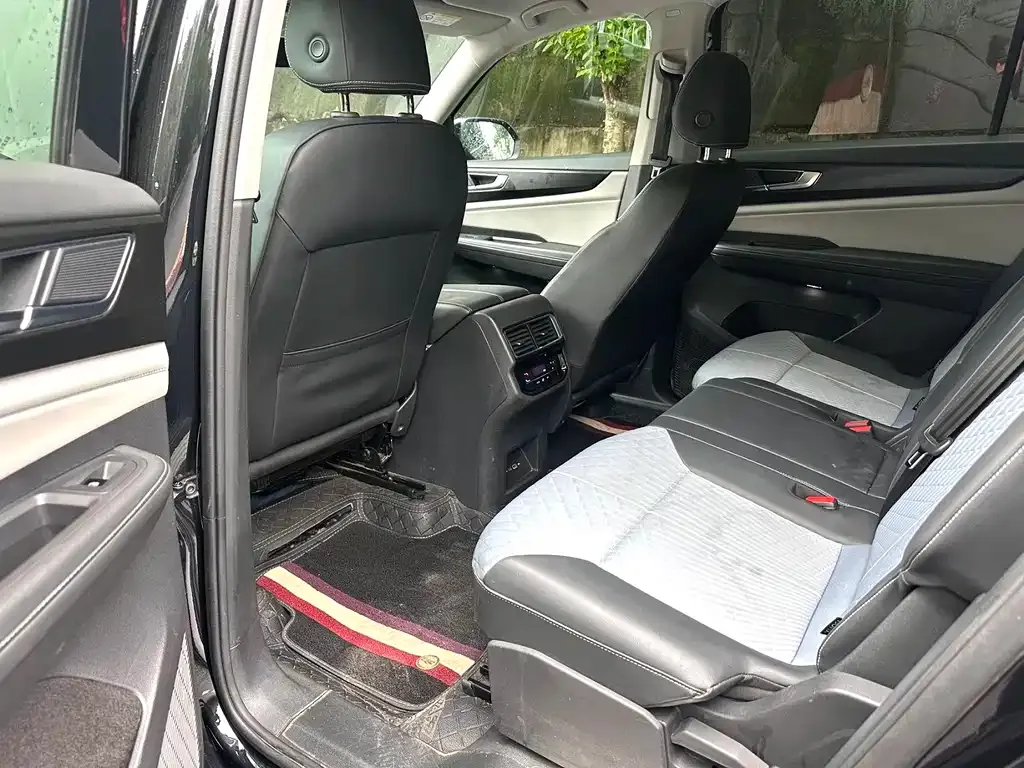 Volkswagen Teramont 2023 из CN, фото 5