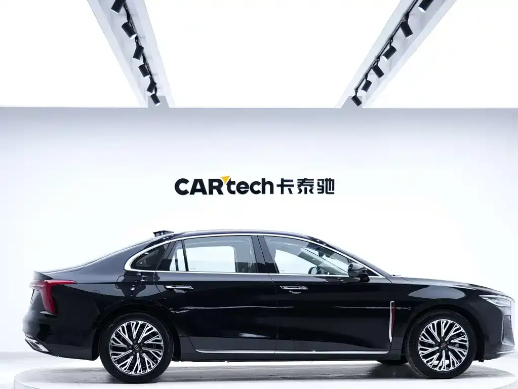 Hongqi H5 — фото 6