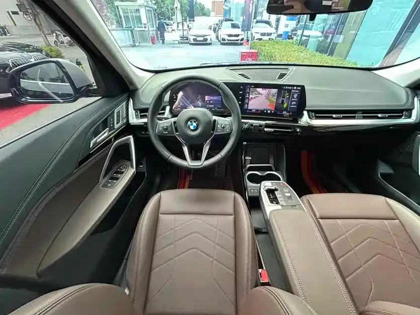 BMW X1 2024 из CN, фото 8