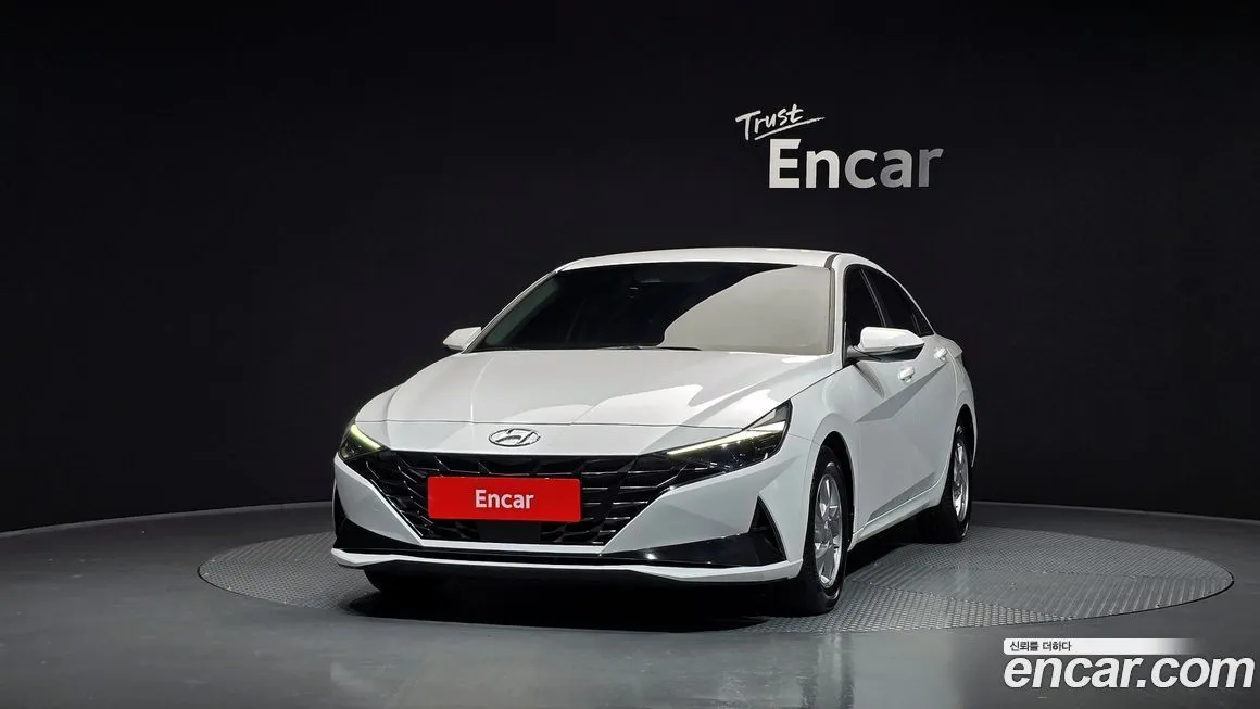 Hyundai AVANTE — фото 3
