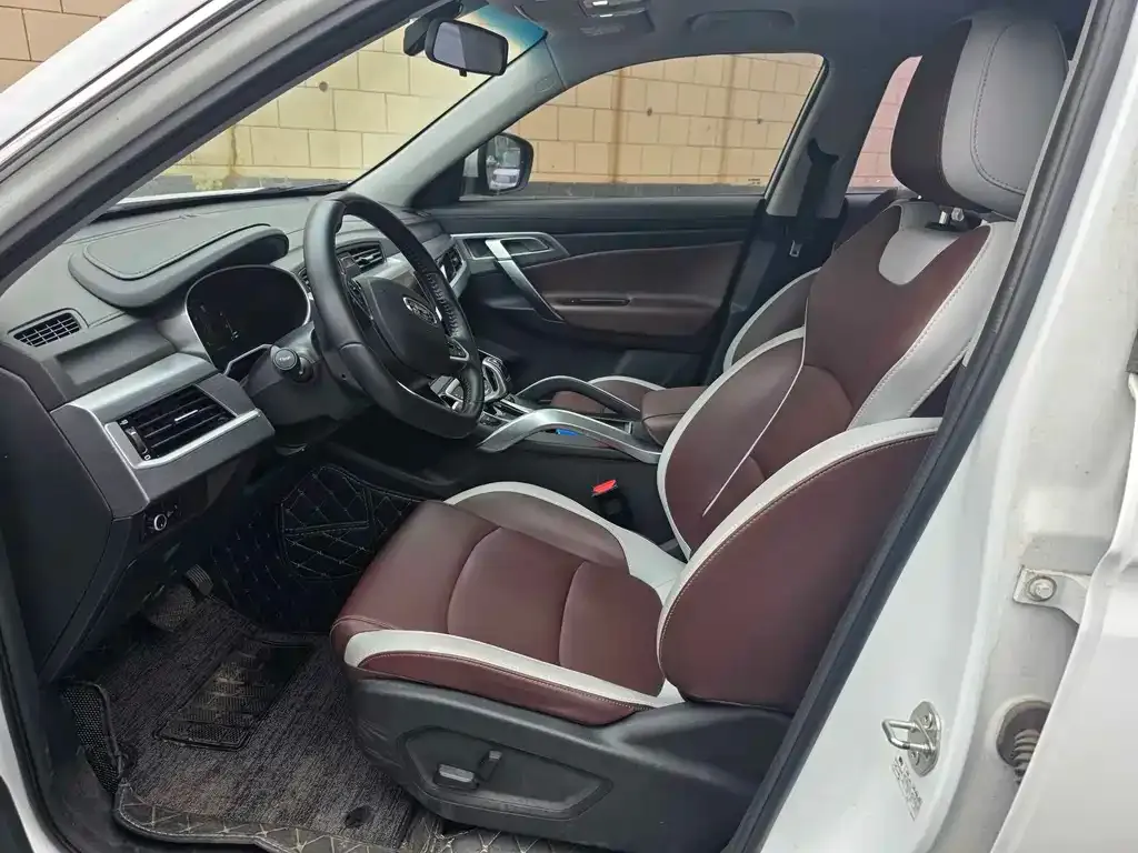 Geely Boyue 2022 из CN, фото 3