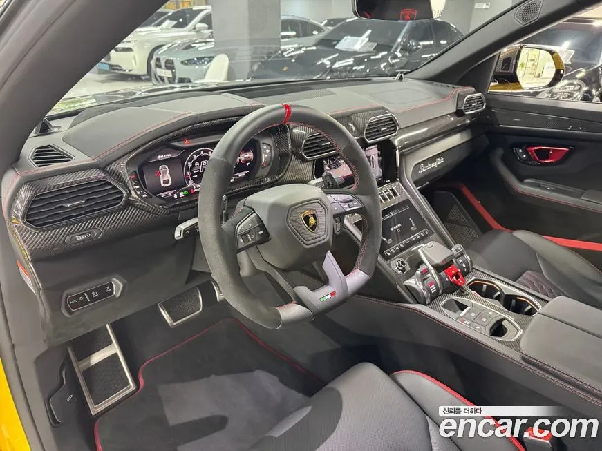 Lamborghini Urus — фото 4
