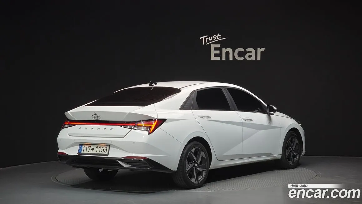 Hyundai AVANTE — фото 2