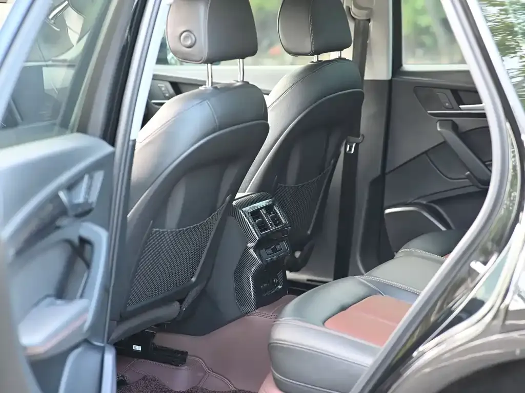 Audi Q5L 2021 из CN, фото 5