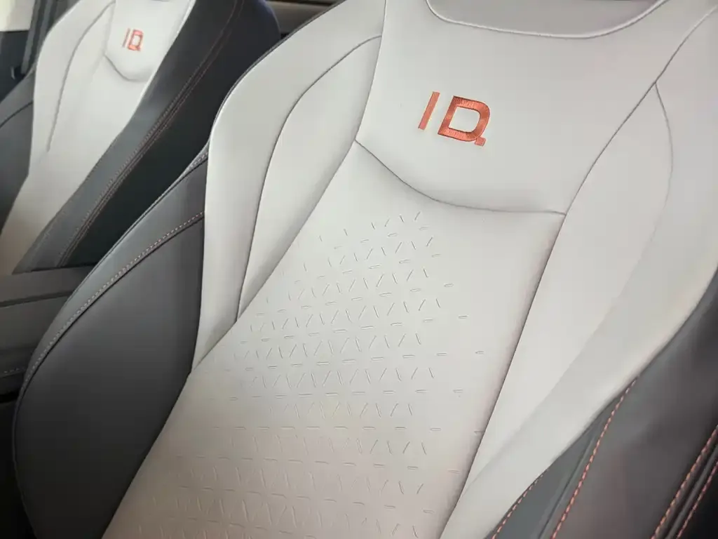 Volkswagen ID.7 VIZZION 2024 из CN, фото 8