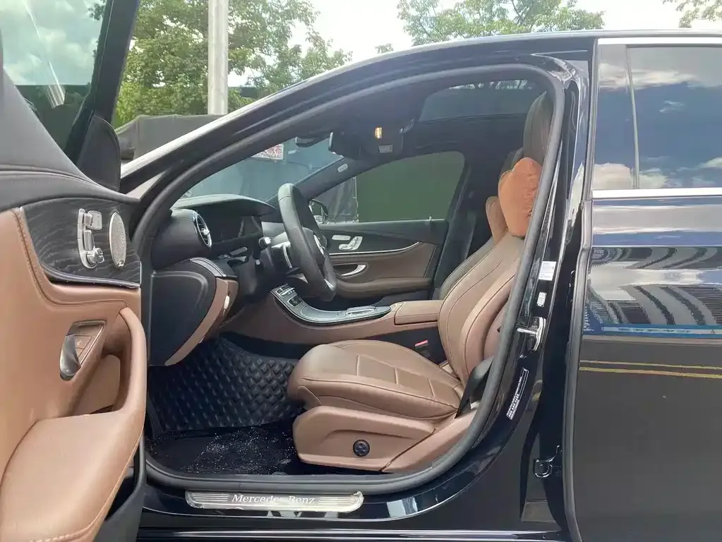Mercedes-Benz E-Class 2022 из CN, фото 4
