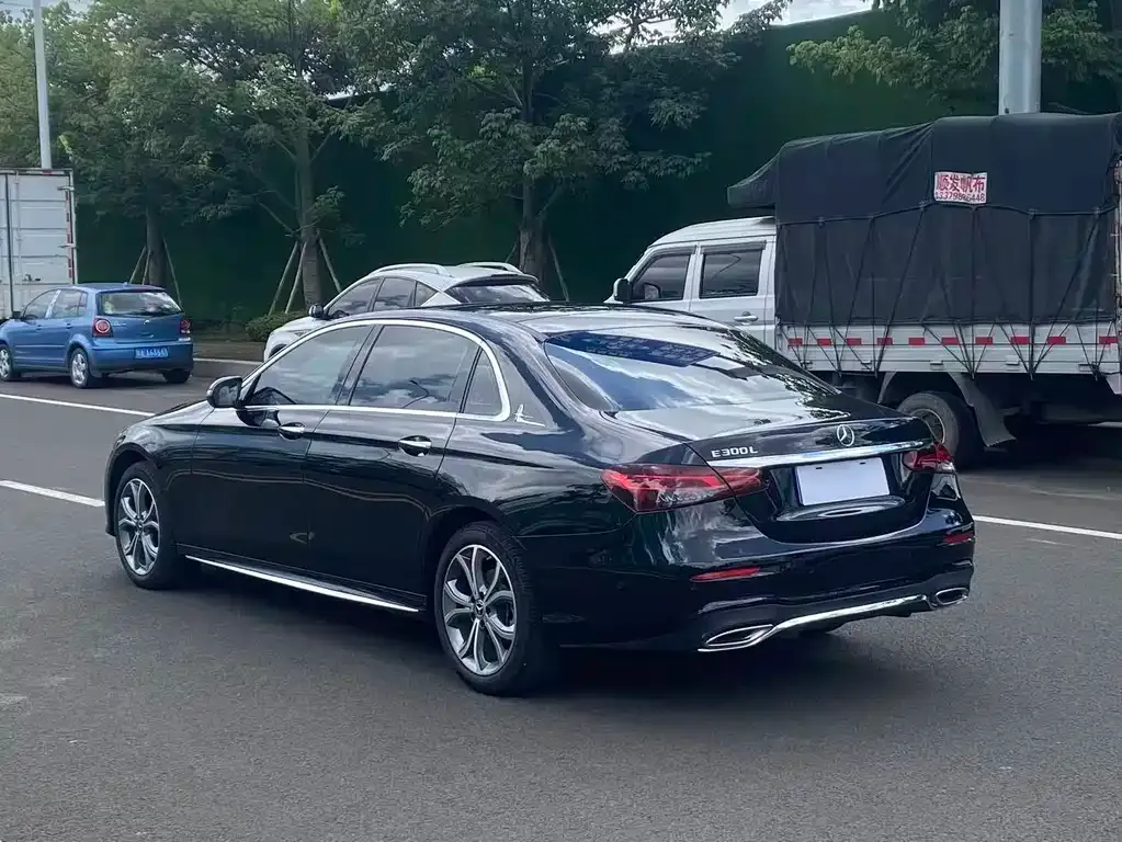 Mercedes-Benz E-Class 2022 из CN, фото 7