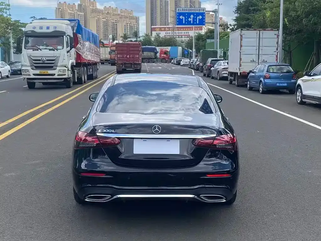Mercedes-Benz E-Class 2022 из CN, фото 8