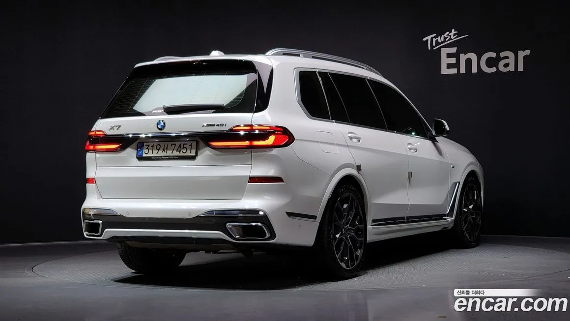 BMW X7 — фото 2