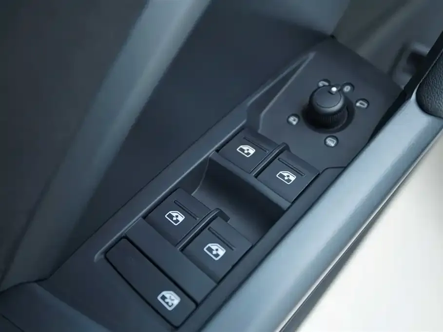 Audi Q3 2025 из CN, фото 10
