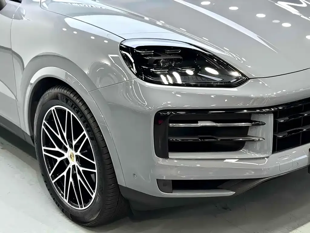 Porsche Cayenne — фото 6