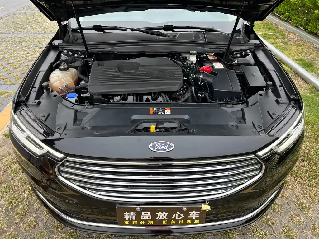 Ford Taurus — фото 10