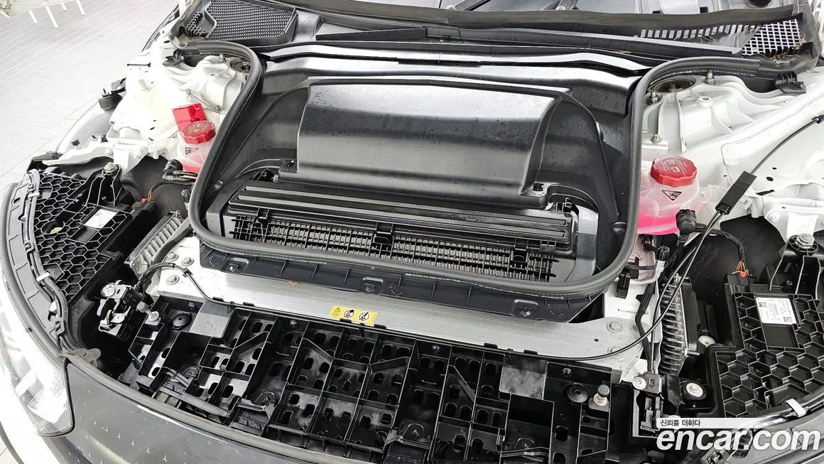 Mercedes-Benz EQE 2023 из KR, фото 6