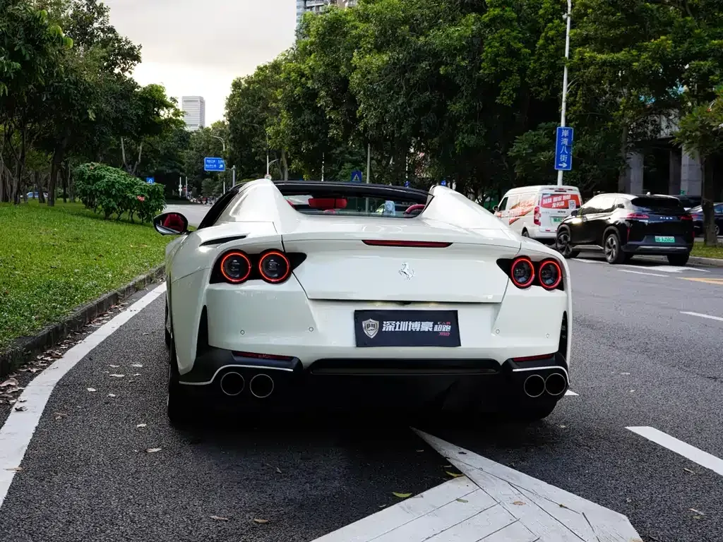 Ferrari 812 2023 из CN, фото 5