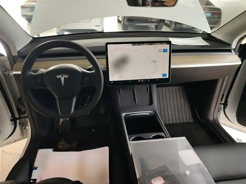 Tesla Model Y 2023 из CN, фото 10