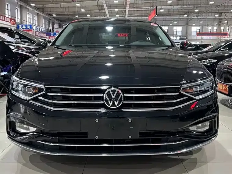 Volkswagen Magotan 2022 из CN, фото 2