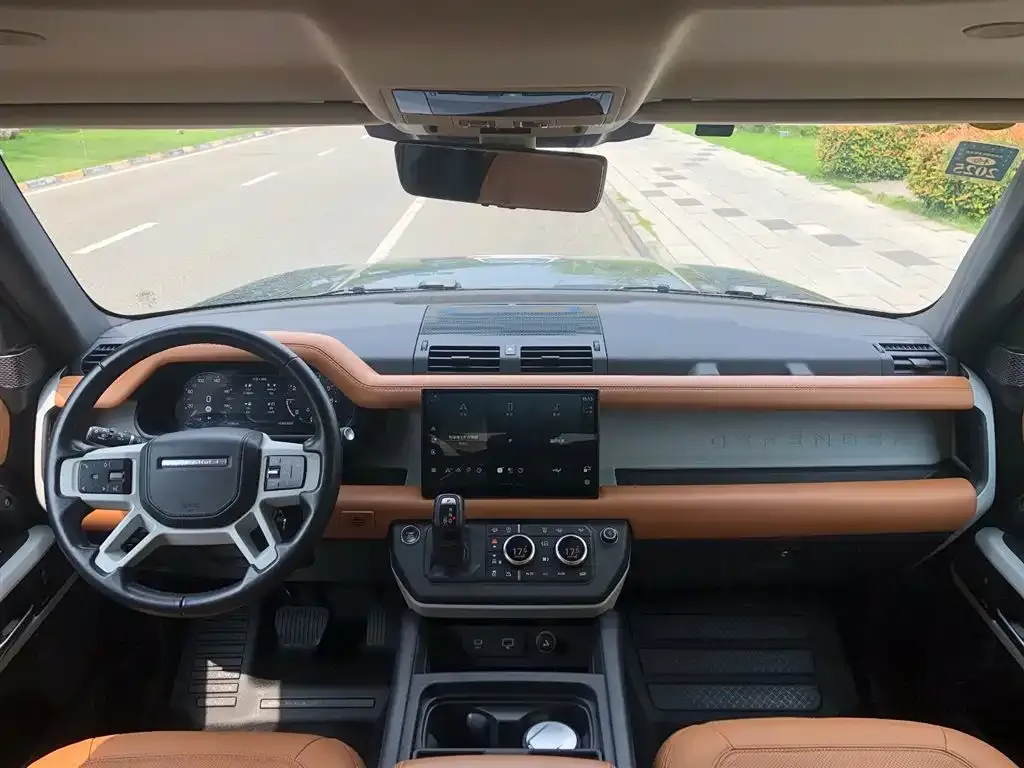 Land Rover Defender 2023 из CN, фото 9