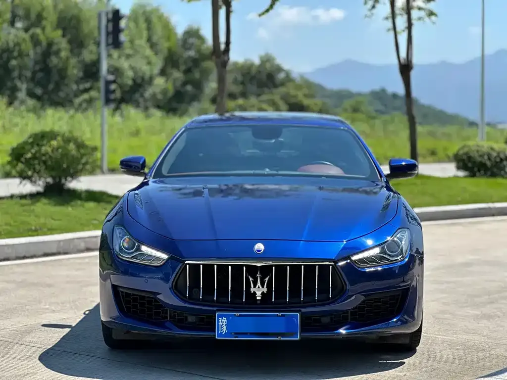 Maserati Ghibli 2022 из CN, фото 2