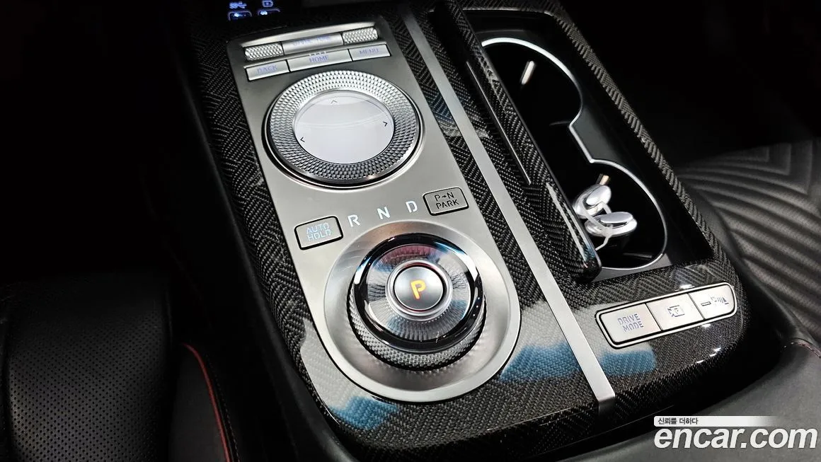 Genesis G80 — фото 9