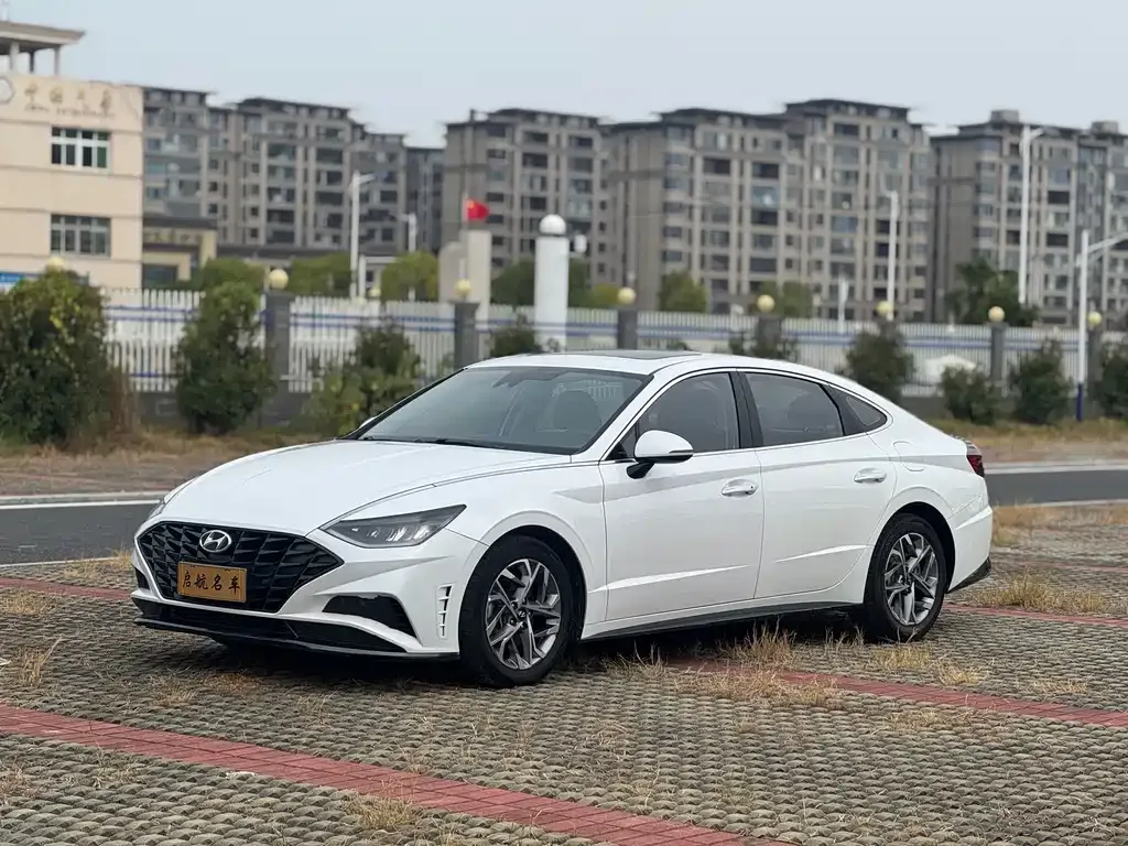 Hyundai Sonata 2021 из CN, фото 1