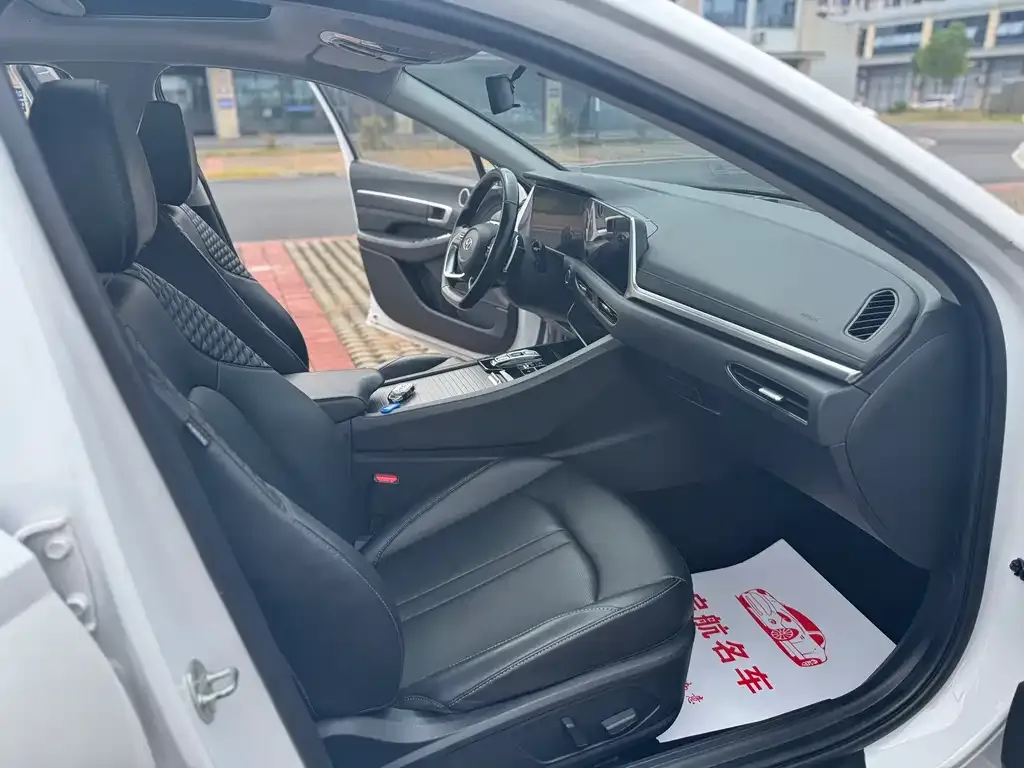 Hyundai Sonata 2021 из CN, фото 8