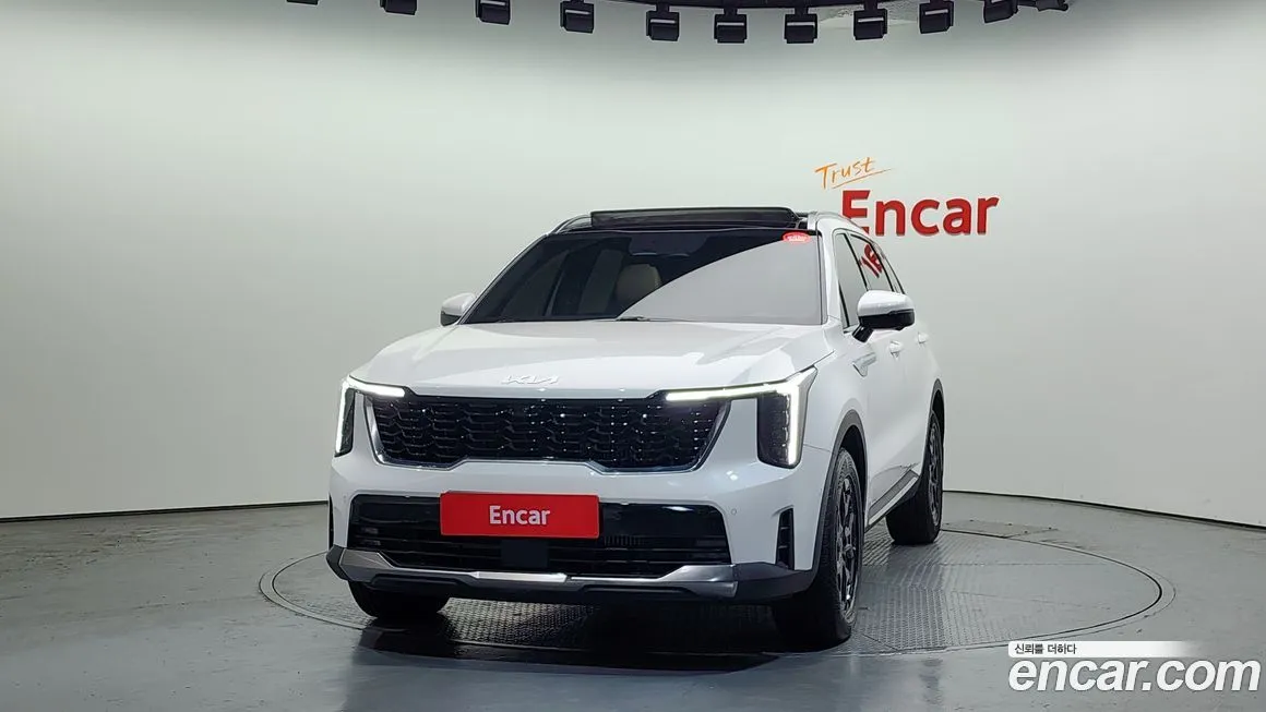 Kia Sorento — фото 3