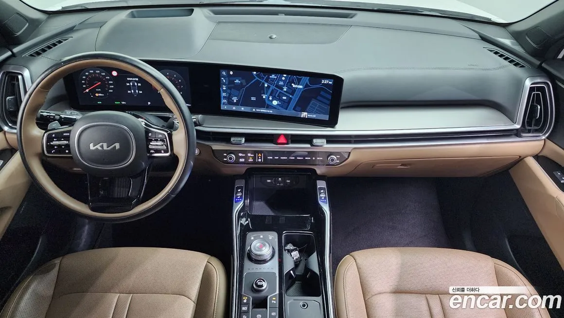 Kia Sorento — фото 7
