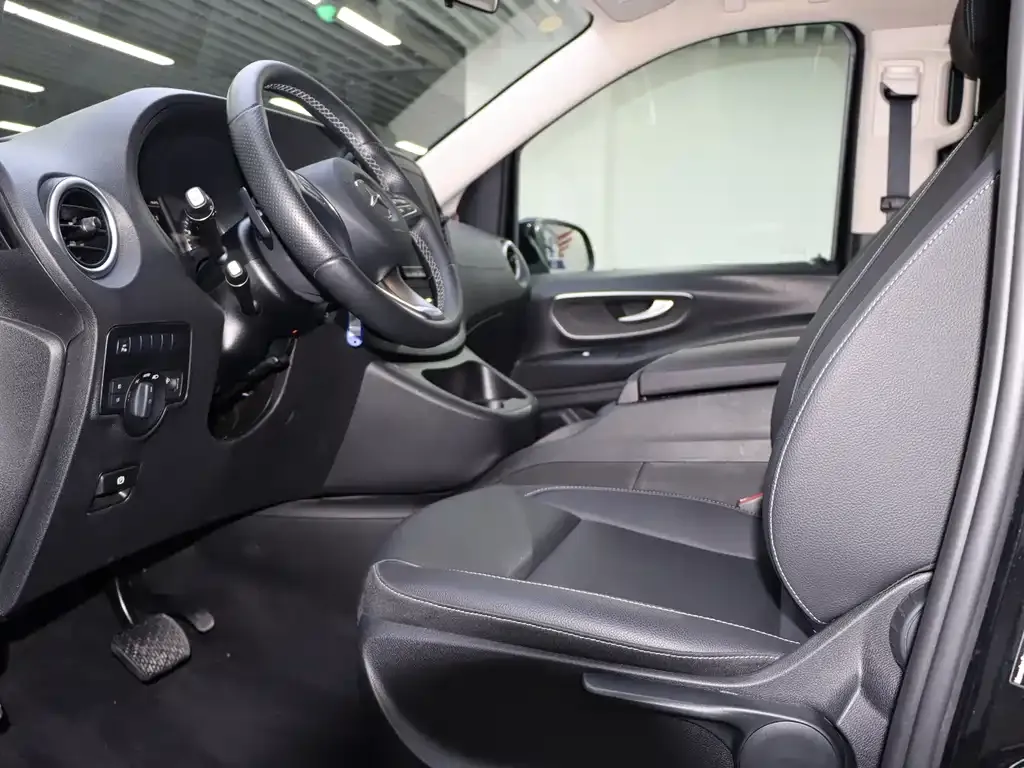 Mercedes-Benz Vito 2021 из CN, фото 4