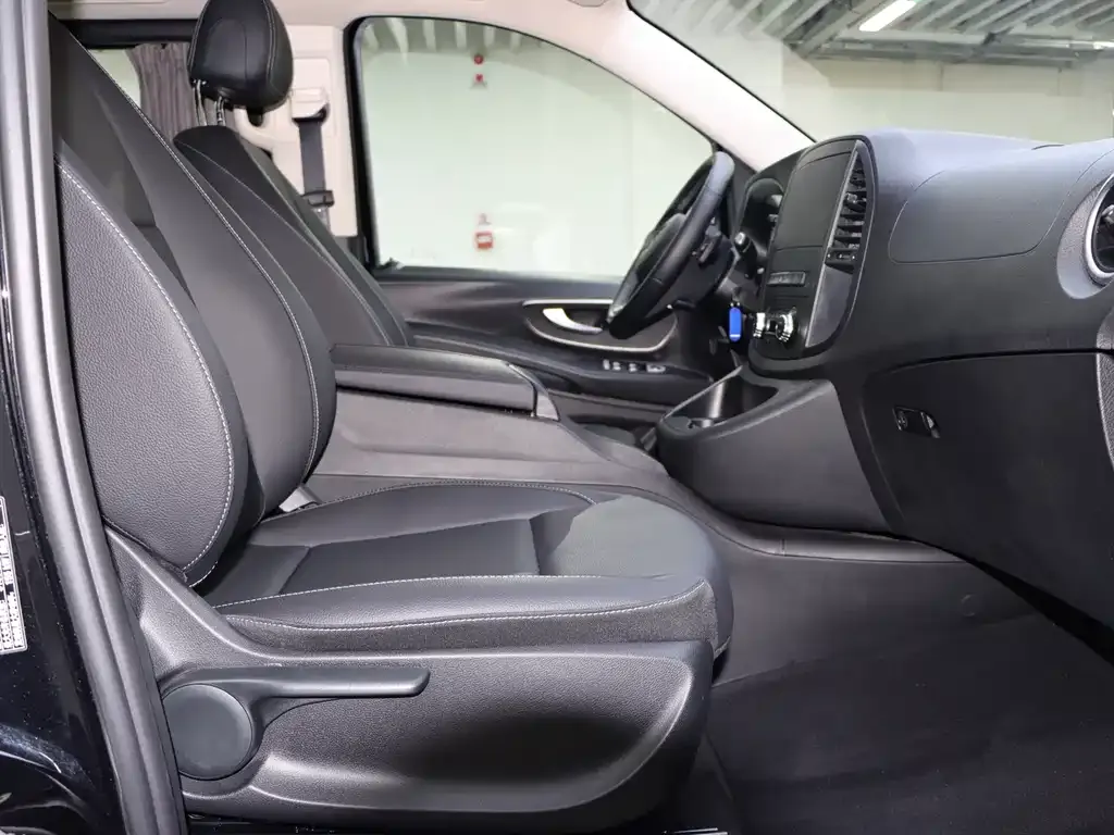 Mercedes-Benz Vito 2021 из CN, фото 6