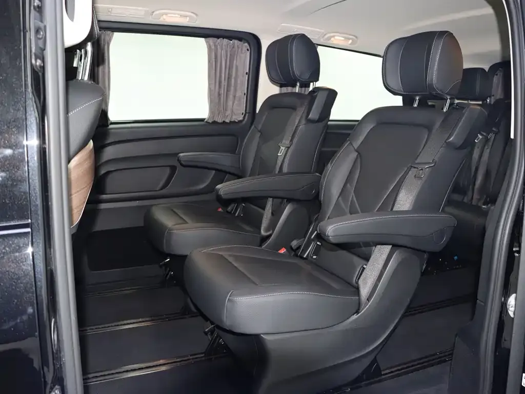 Mercedes-Benz Vito 2021 из CN, фото 8