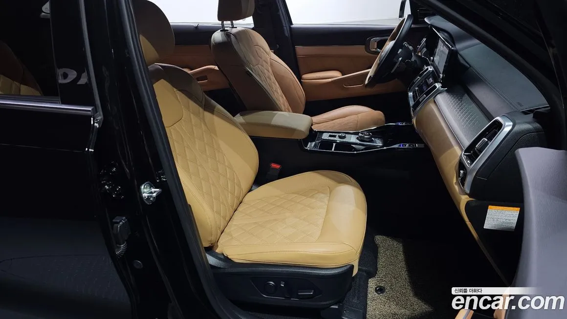 Kia Sorento — фото 10