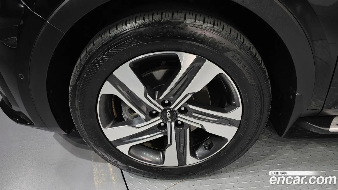 Kia Sorento — фото 5