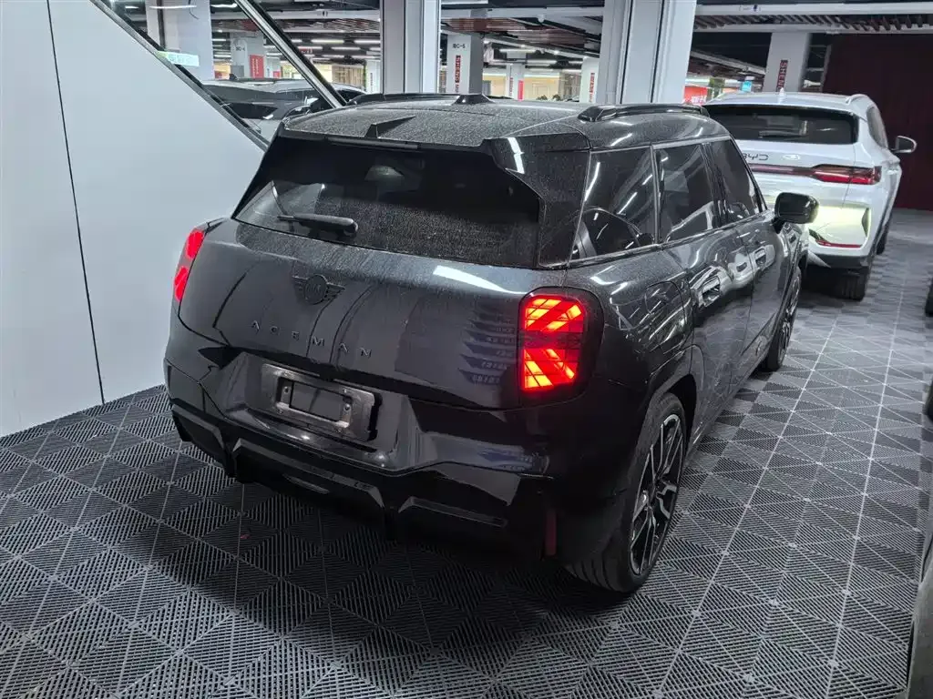 [object Object] MINI ACEMAN EV 2024 из CN, фото 5