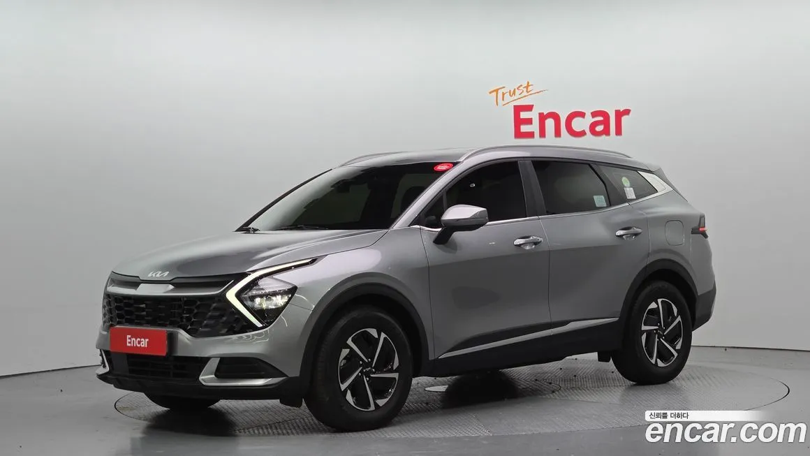 Kia Sportage — фото 1