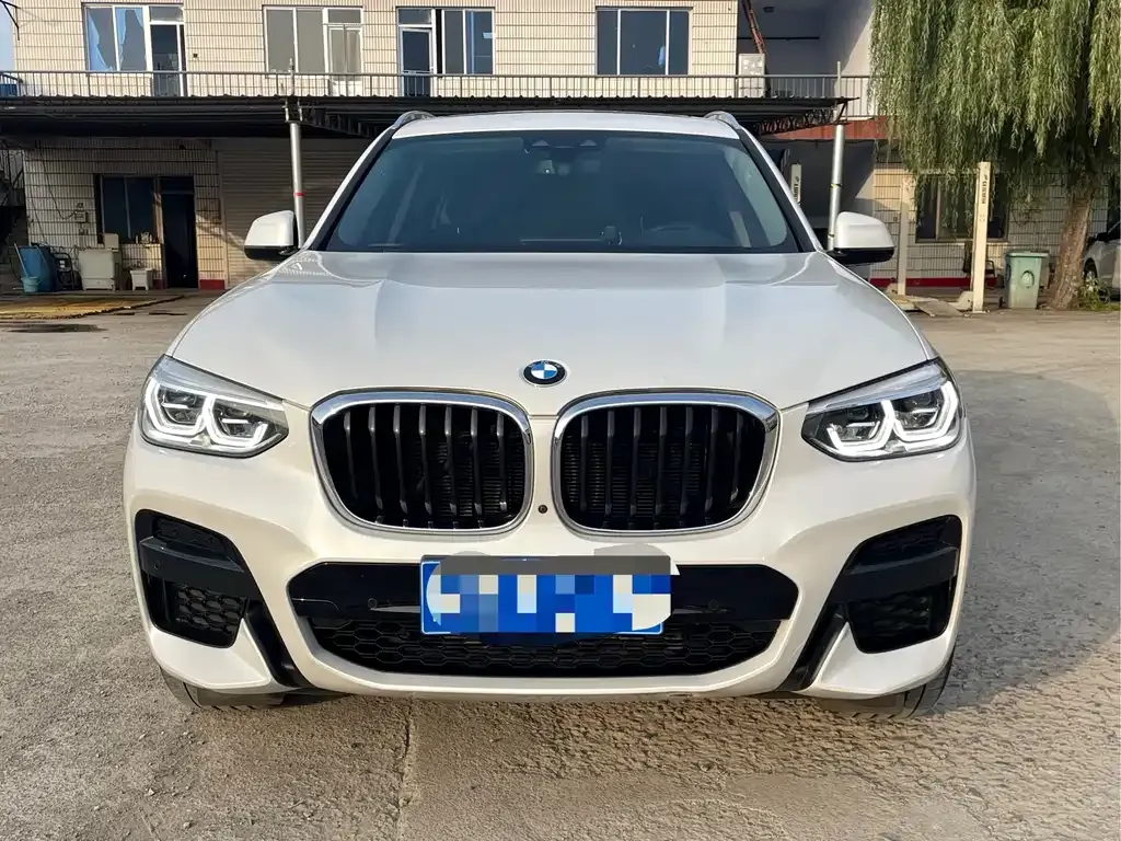 BMW X3 — фото 2