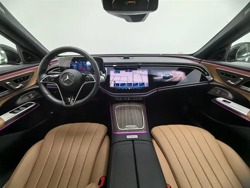 Mercedes-Benz E-Class 2024 из CN, фото 5