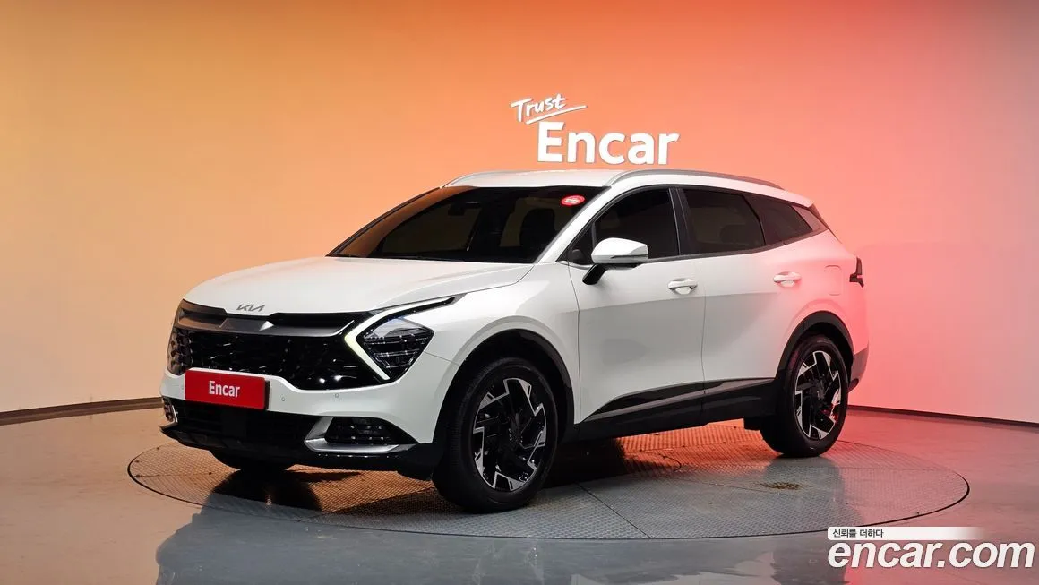Kia Sportage — фото 1