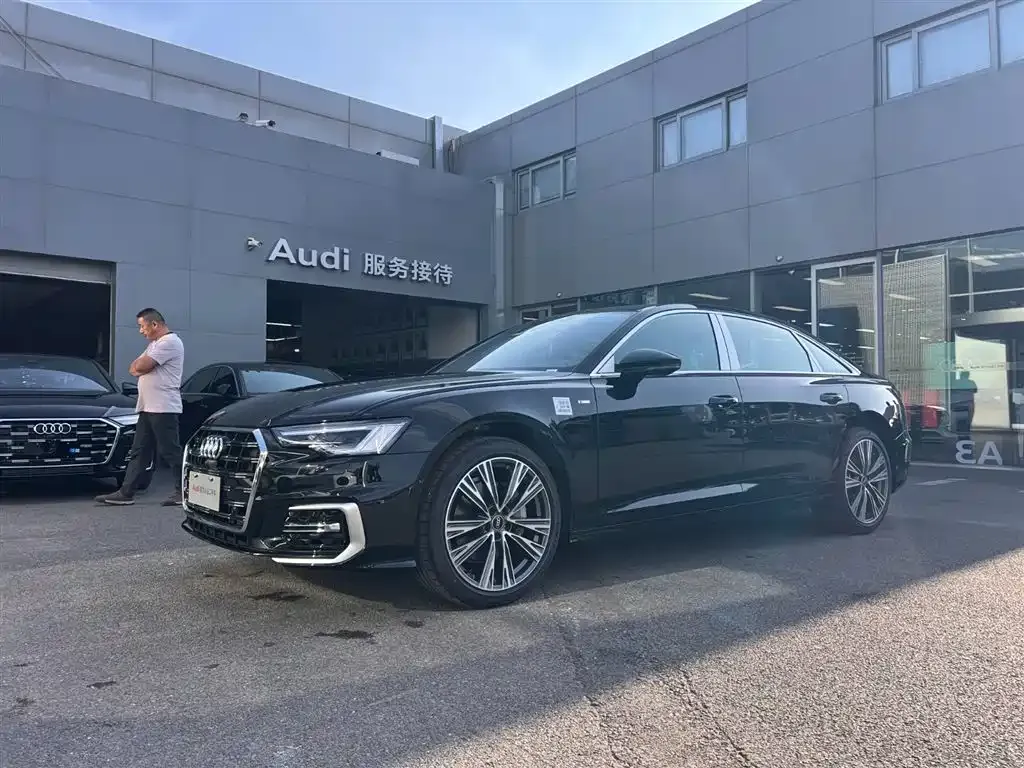 Audi A6L 2025 из CN, фото 1