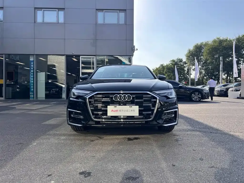 Audi A6L 2025 из CN, фото 2
