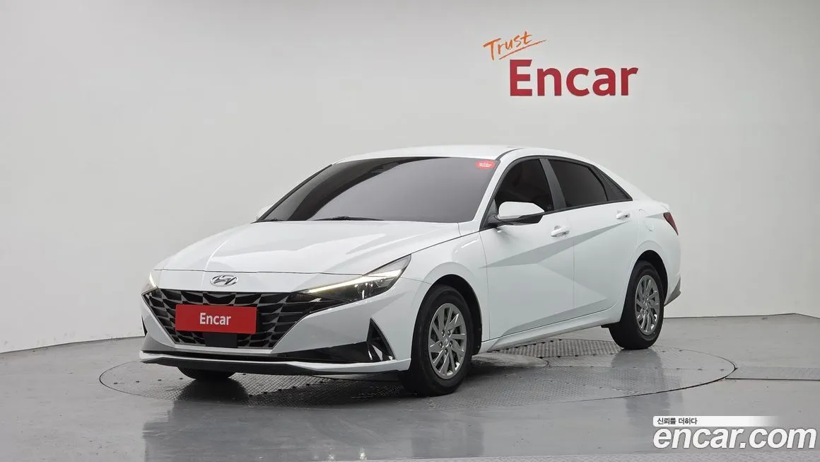 Hyundai AVANTE — фото 3
