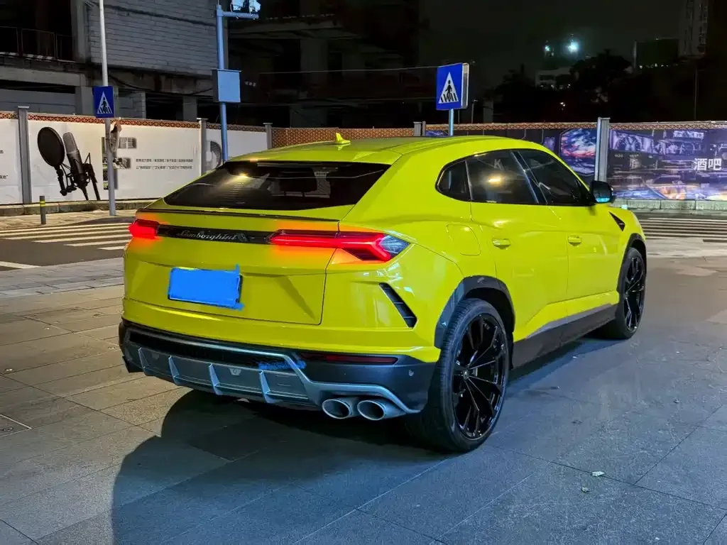 Lamborghini Urus 2021 из CN, фото 6