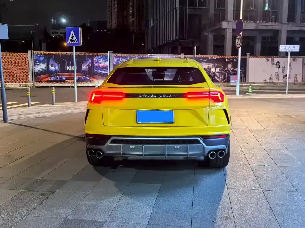 Lamborghini Urus 2021 из CN, фото 7