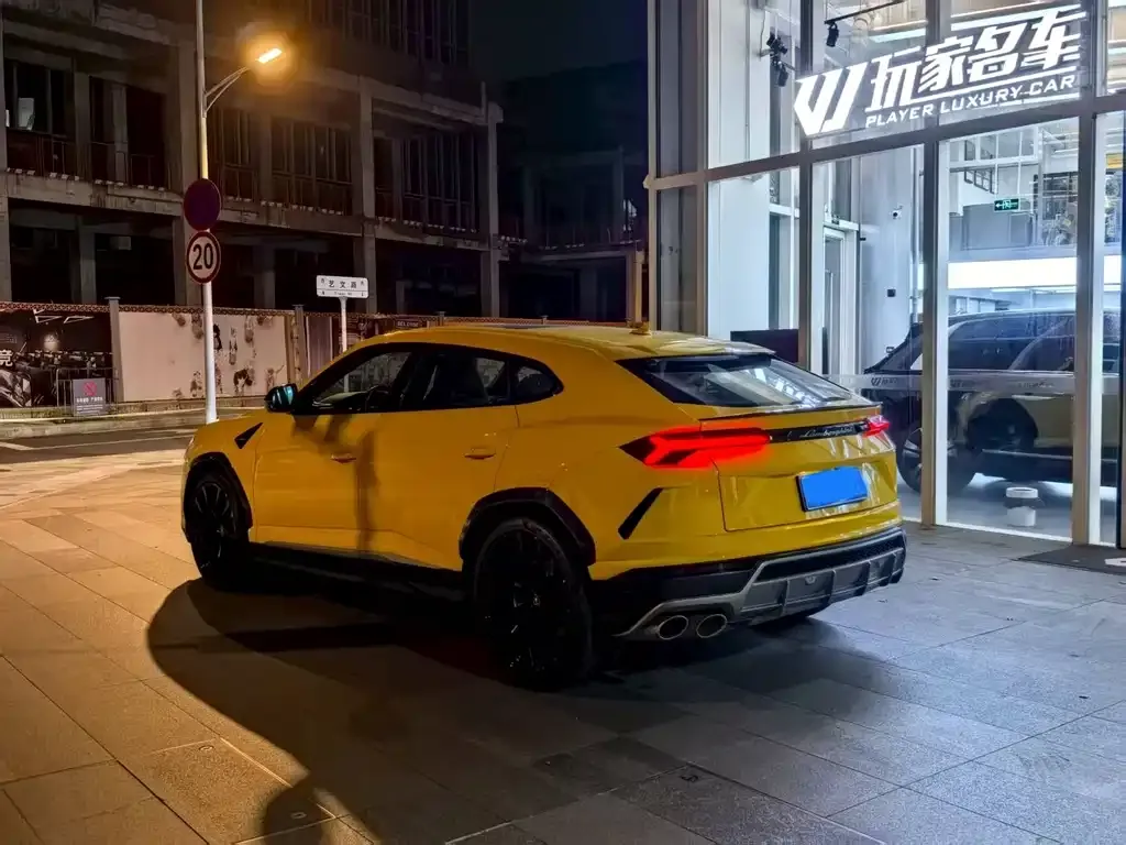 Lamborghini Urus 2021 из CN, фото 8