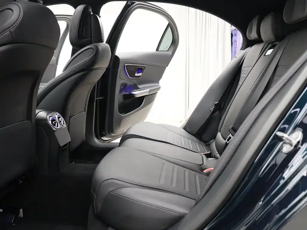 Mercedes-Benz C-Class 2023 из CN, фото 6